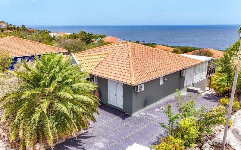 3 bedroom home for sale - Coral Estate Ocean View Villa in Coral Estate, Curaçao — photo 4