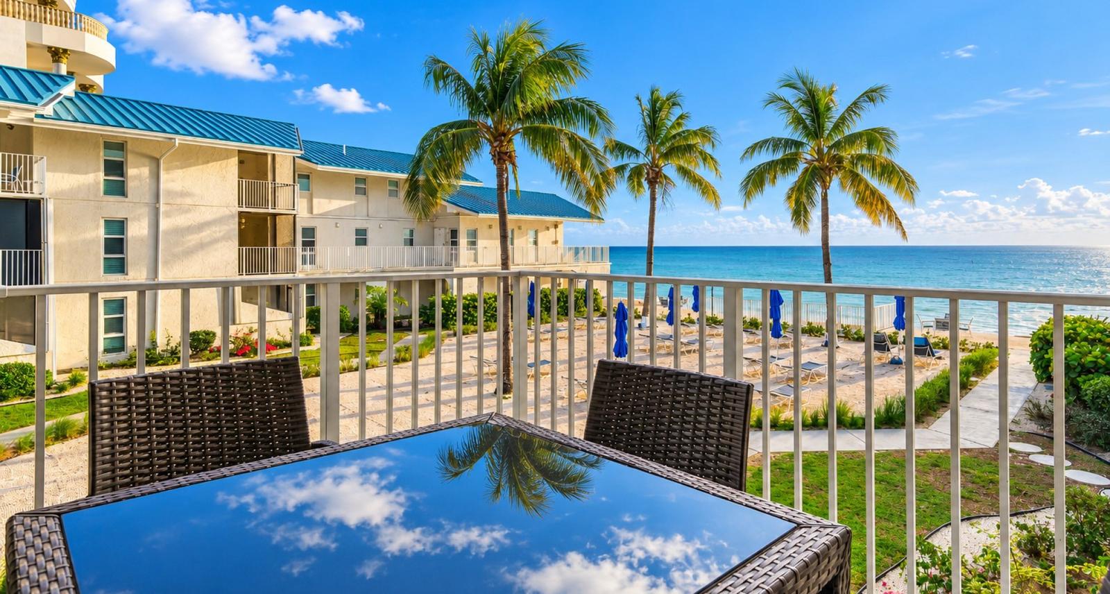 3-bedroom apartment in W Bay Bch South, Seven Mile — photo 1