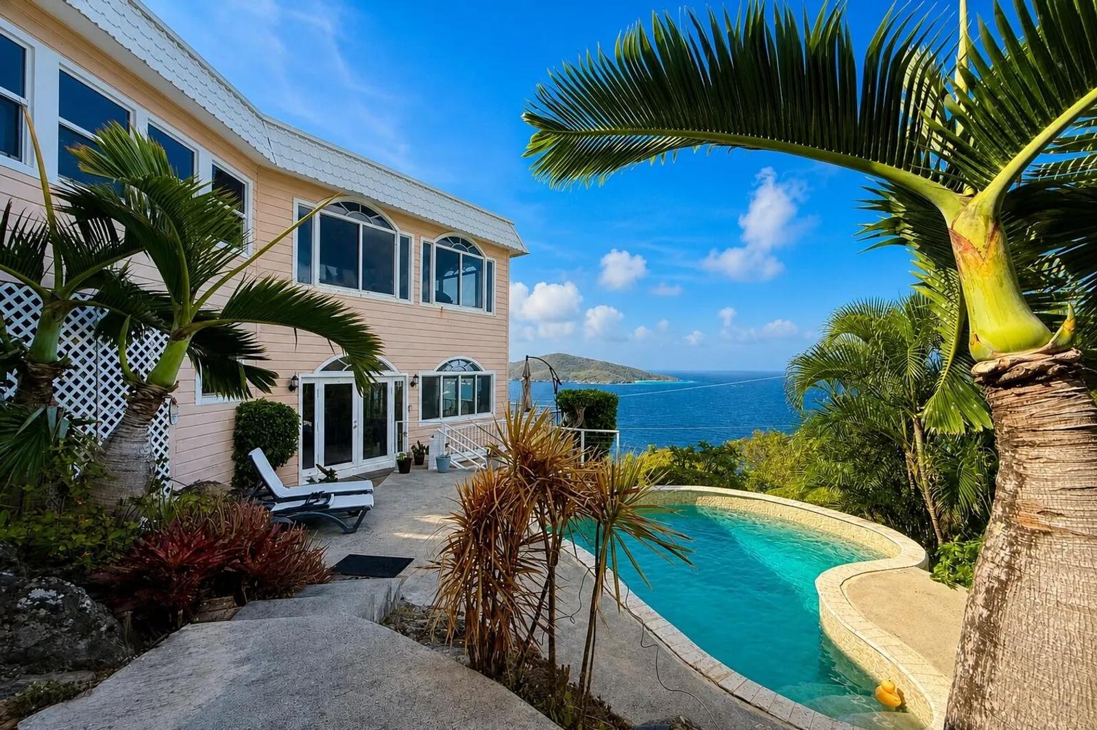 4 Beds 3.5 Baths Furnished Home in Peterborg East with Ocean Views — photo 2