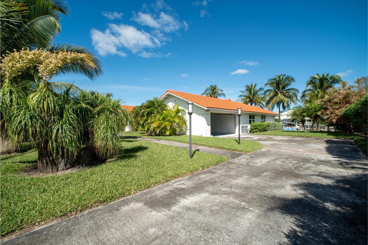 4 bedroom Residence for sale in FORTUNE BAY POINT, Grand Bahama — photo 5