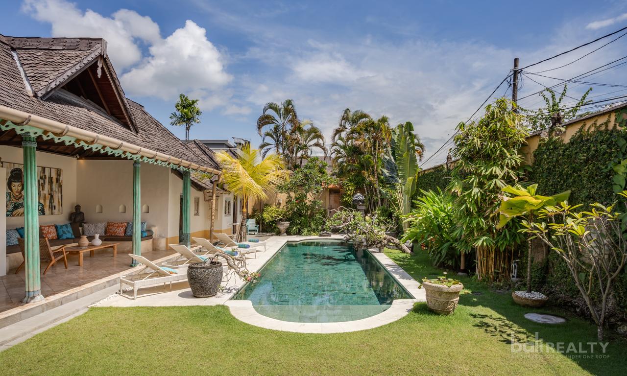 Beautiful Balinese Bohemian Three-Bedroom Villa in Seminyak – Drupadi area - 2953 — photo 3