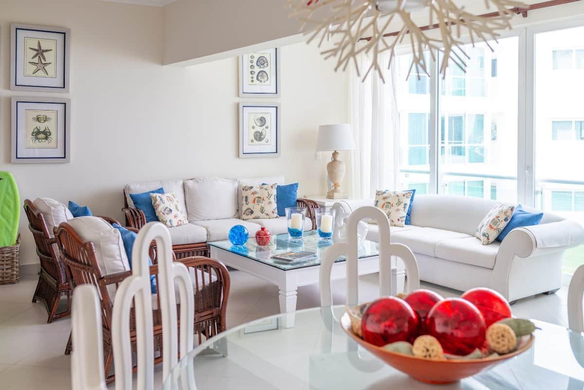 Wonderful 2 Bedroom Condo In Gated Community — photo 1