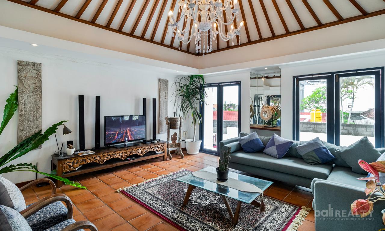 Iconic Joglo-Style 6-Bedroom Freehold Villa on 20 ARE in Canggu — photo 4