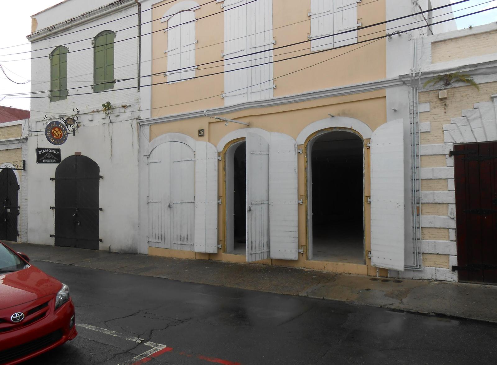 4 bedroom Commercial Property for sale — photo 3