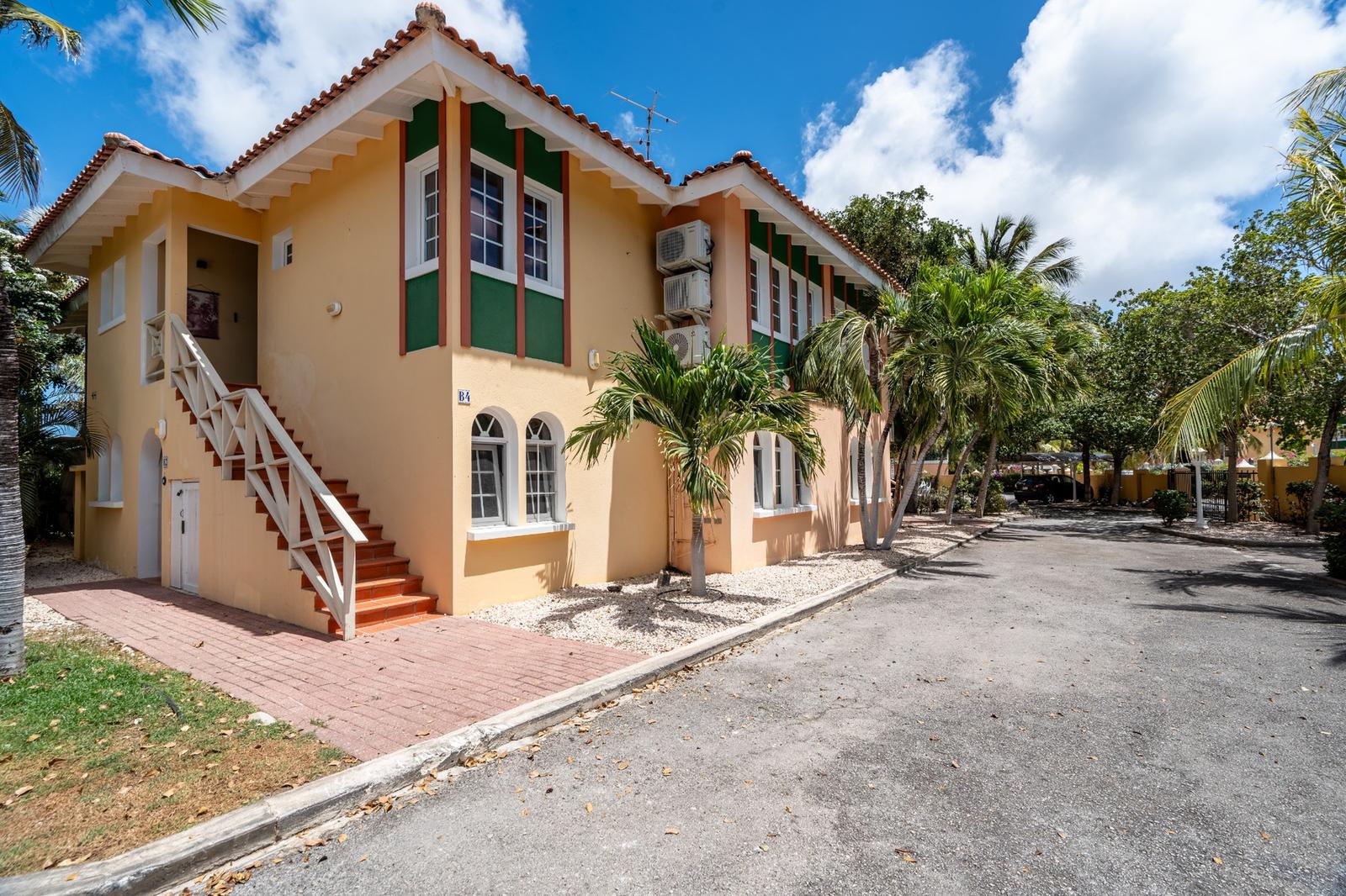 3-bedroom penthouse in Jan Sofat, Curaçao — photo 3