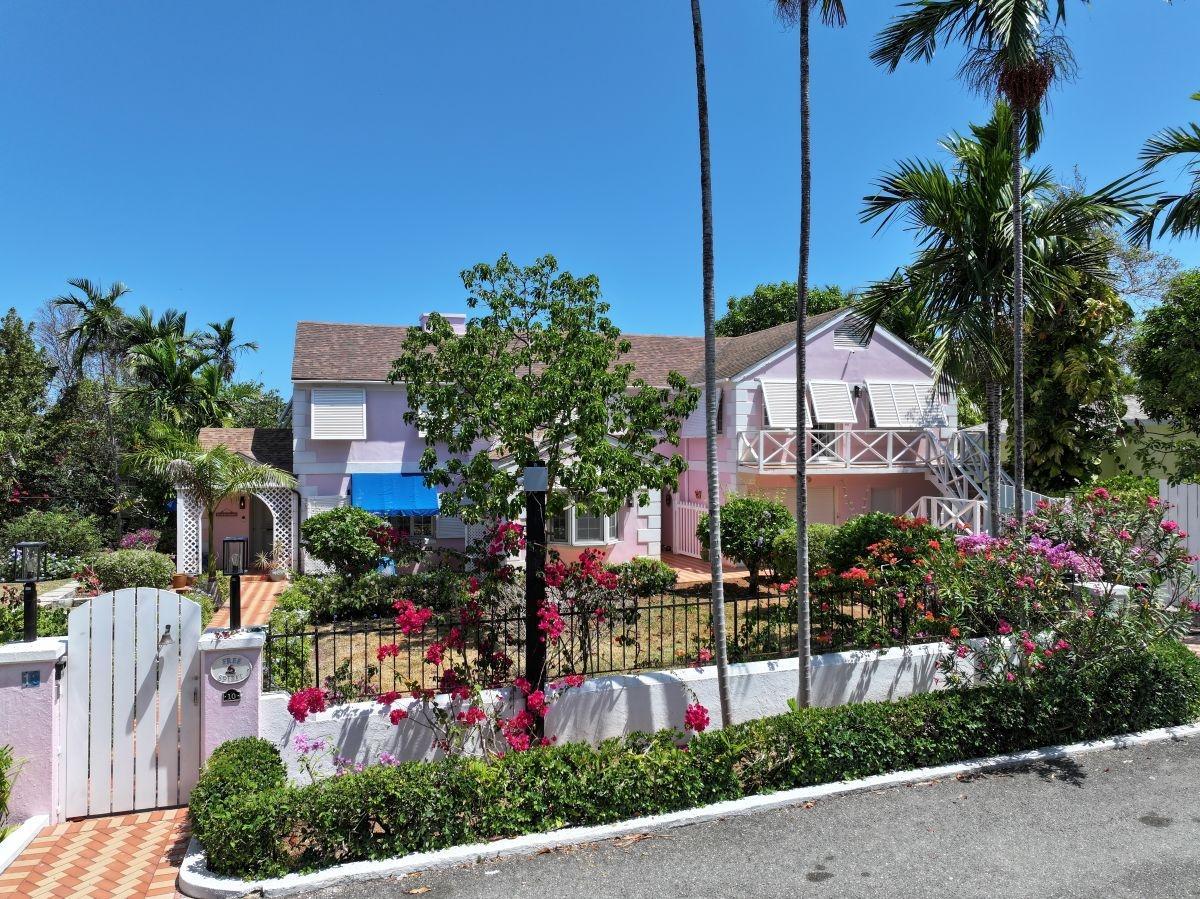 5 Bedroom Residence for Sale on SUNSET DRIVE — photo 1