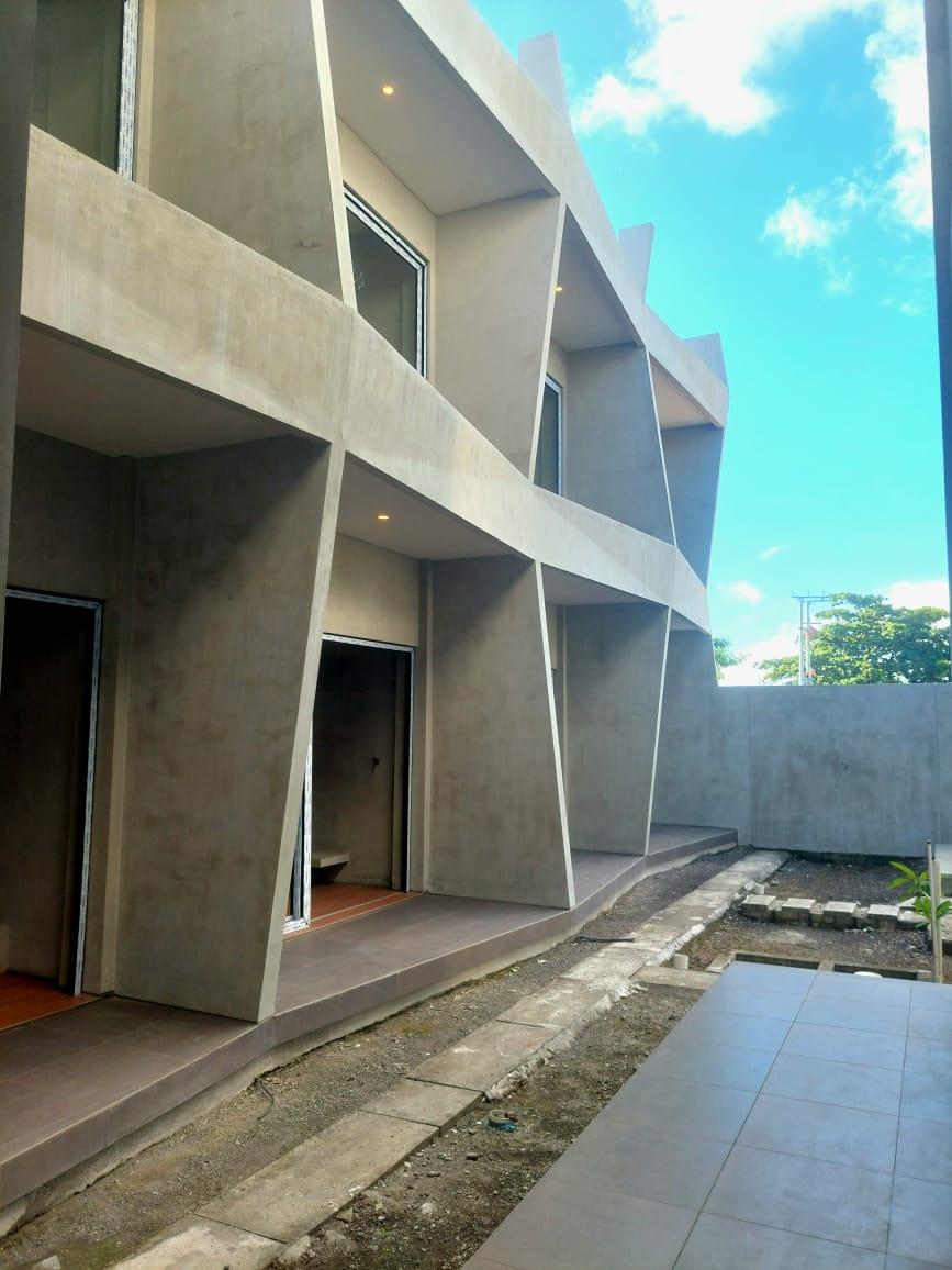 Rare Freehold Commercial Investment Opposite Bali Galleria Mall — photo 3