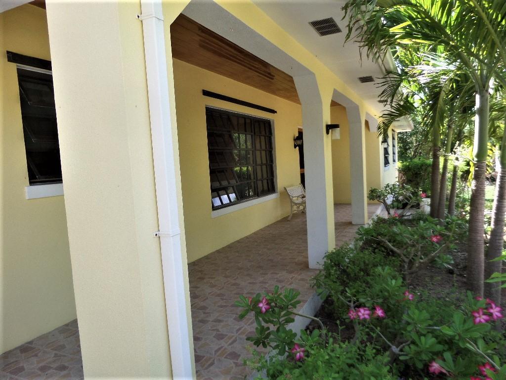 3 Bedroom Residence for sale in HAMILTON’S, Long Island, The Bahamas — photo 3