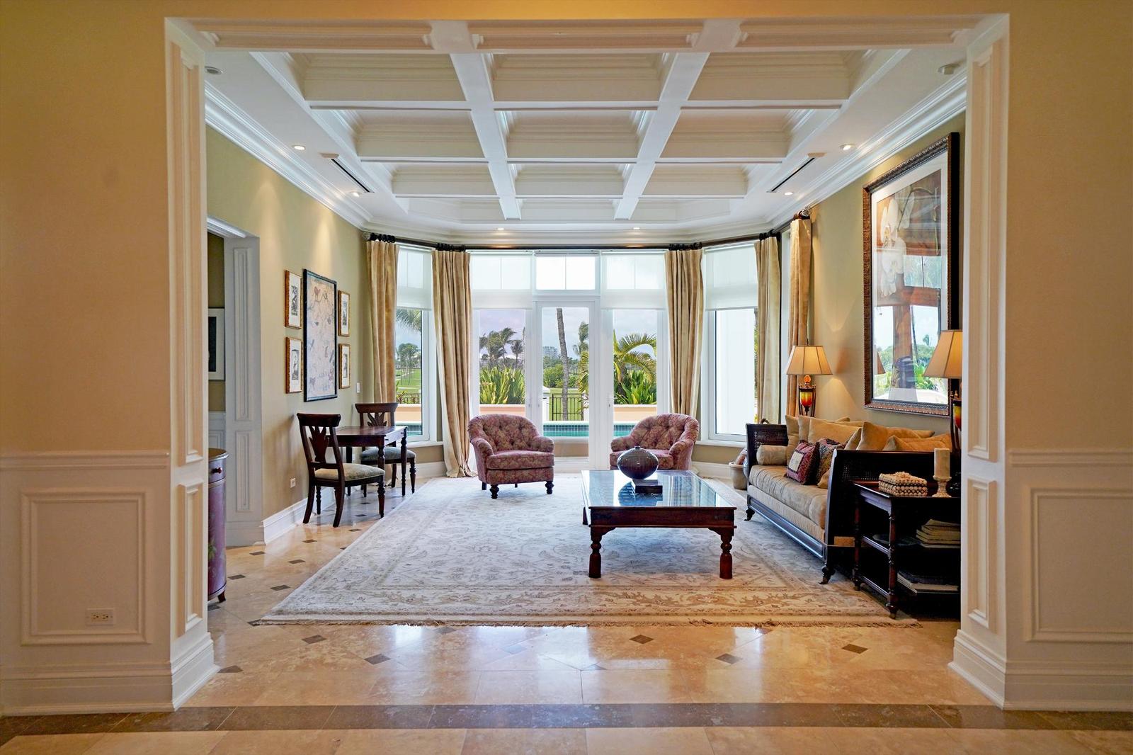 Ocean Club Estates 31 - 6 Bedroom Villa in Paradise Island, The Bahamas — photo 5