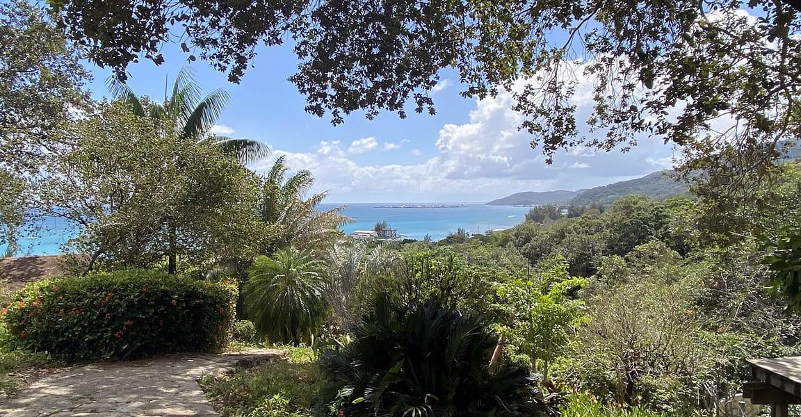 Beautiful 20 Acre Waterfront Estate for Sale, Guanaja, Bay Islands — photo 5