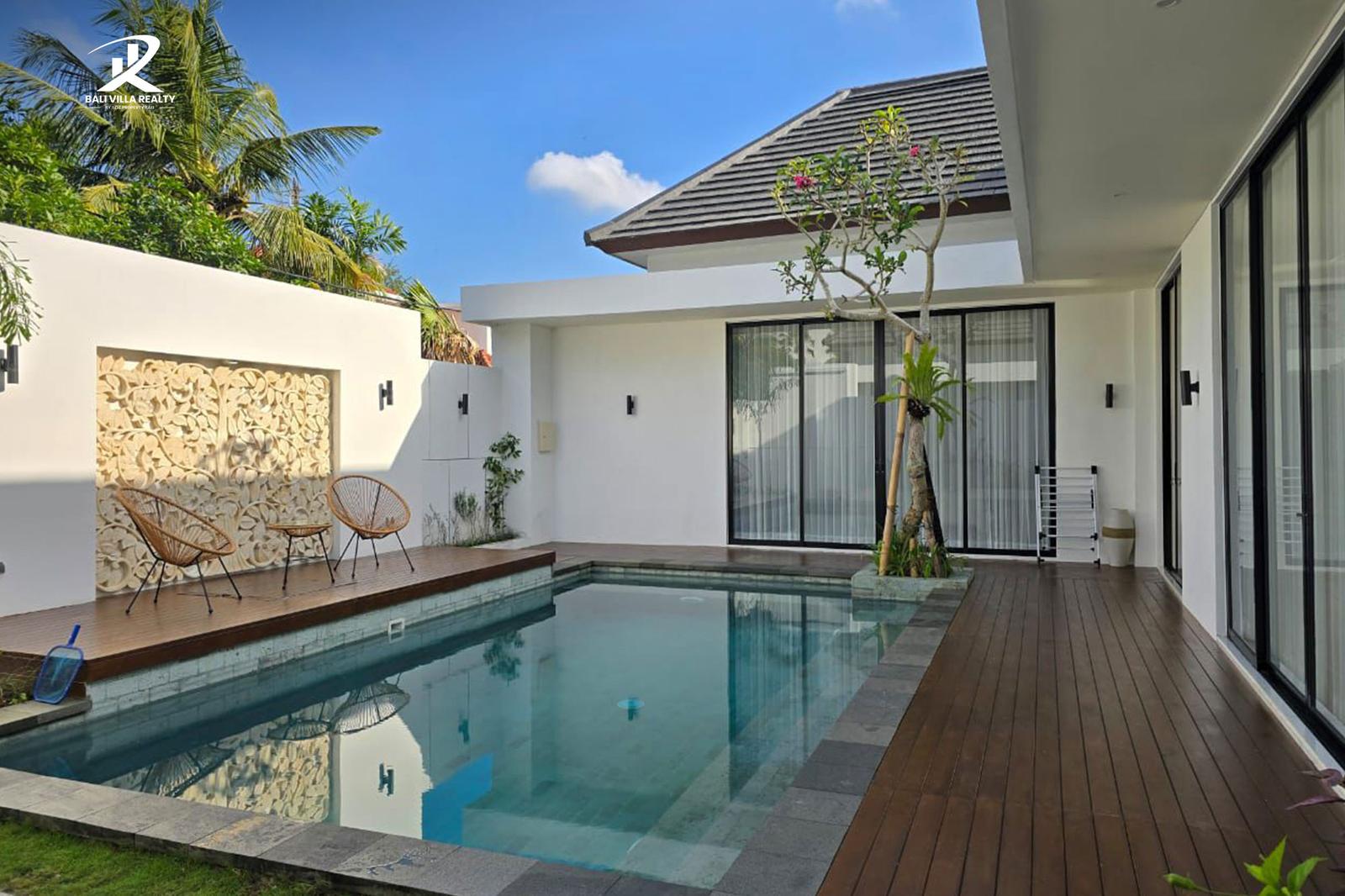 Modern 2 Bedroom Luxury Villa For Sale Leasehold in Seminyak, Bali — photo 2