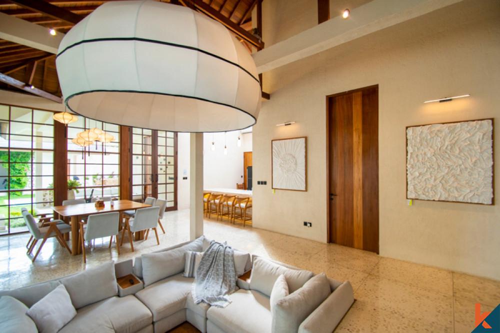 Unique designer villa with good returns for lease in Seminyak — photo 4