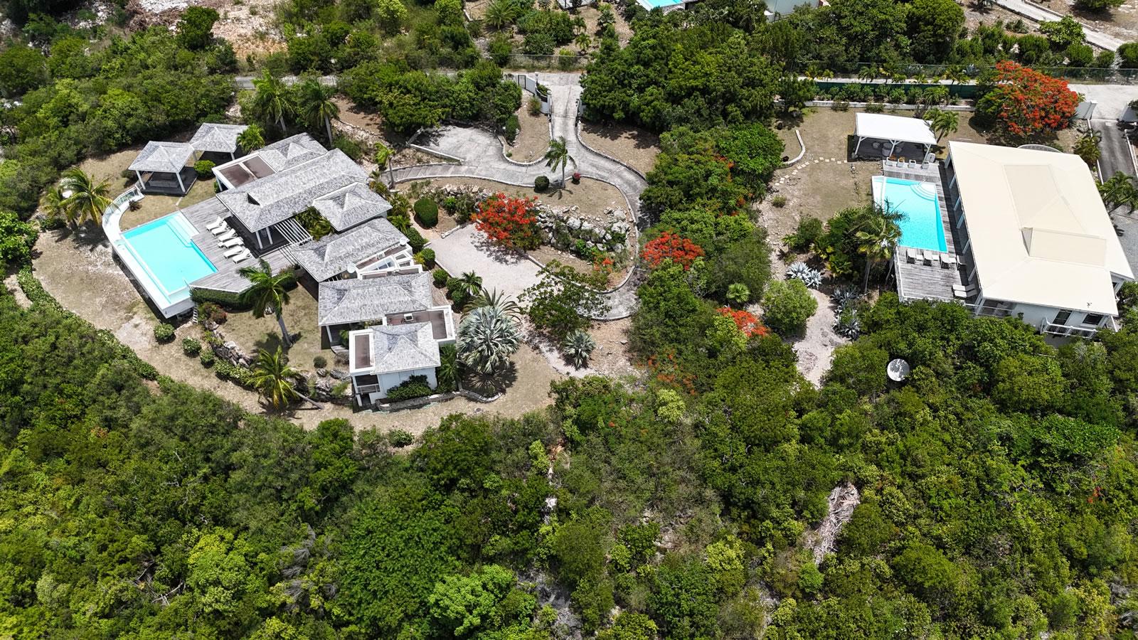 Pair of Villas for Sale with 6 Bedrooms, Terres Basses, St Martin — photo 1