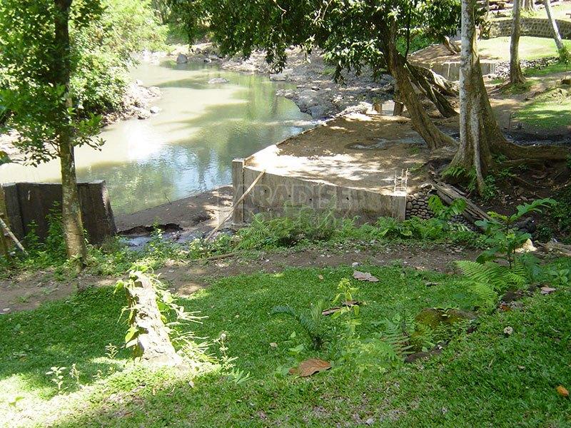 Development Opportunity - 10,000m2 Pristine Riverside Freehold Land in Nyanyi — photo 2