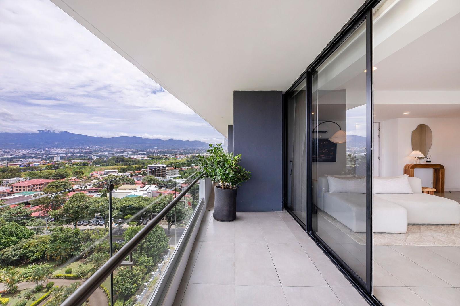 3-bedroom condo in Sabana, San José, Costa Rica — photo 4
