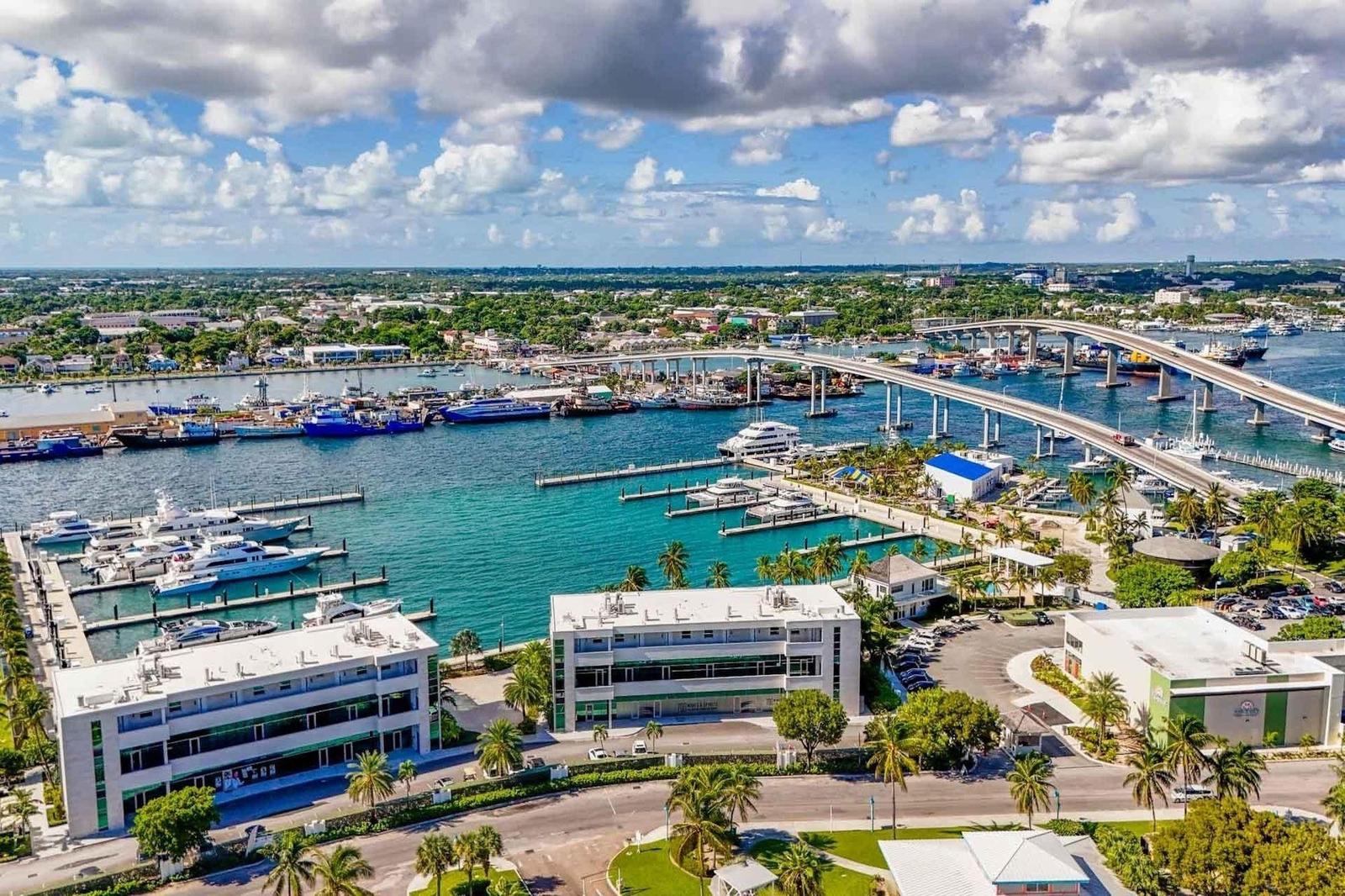 2 bedroom Apartment for sale - 4 MARINA WAY — photo 3