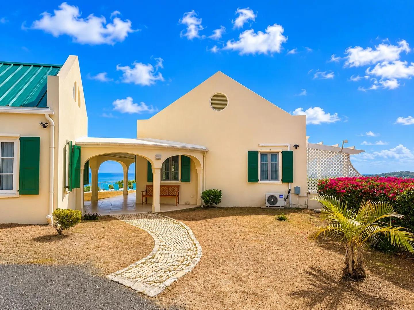 3 Bed, 3.5 Bath Villa in US Virgin Islands — photo 3