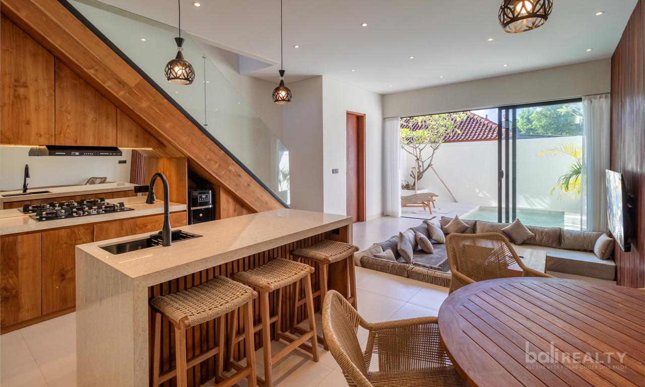 Modern 2-Bedroom Villa for Sale in Semer, Kerobokan, Bali, Indonesia — photo 4