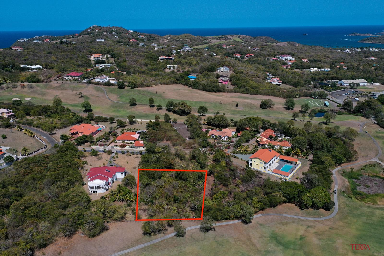 Almost 7 acres of Prime land in Cap Estate for sale - A Developer's dream! — photo 1