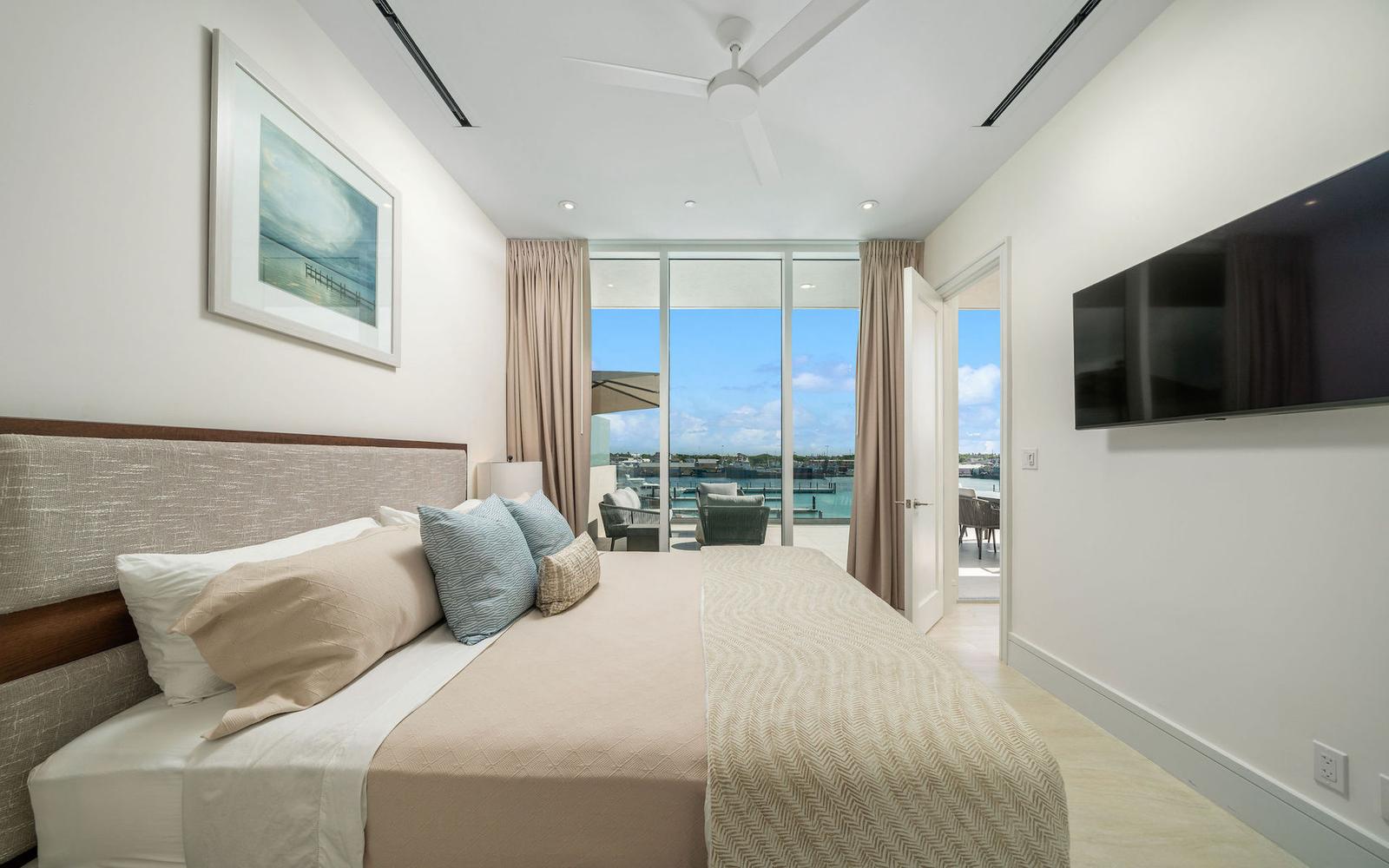 Corner Penthouse at Sterling Commons - MLS 67161 — photo 2