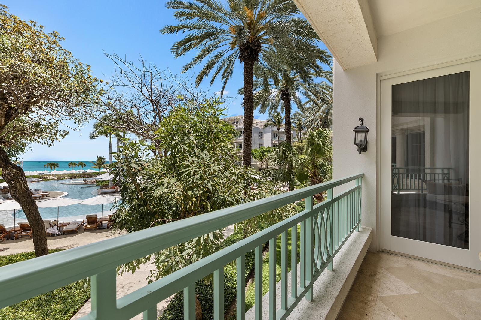 St. Regis Residences, Grace Bay, Providenciales, Turks and Caicos Islands — photo 3