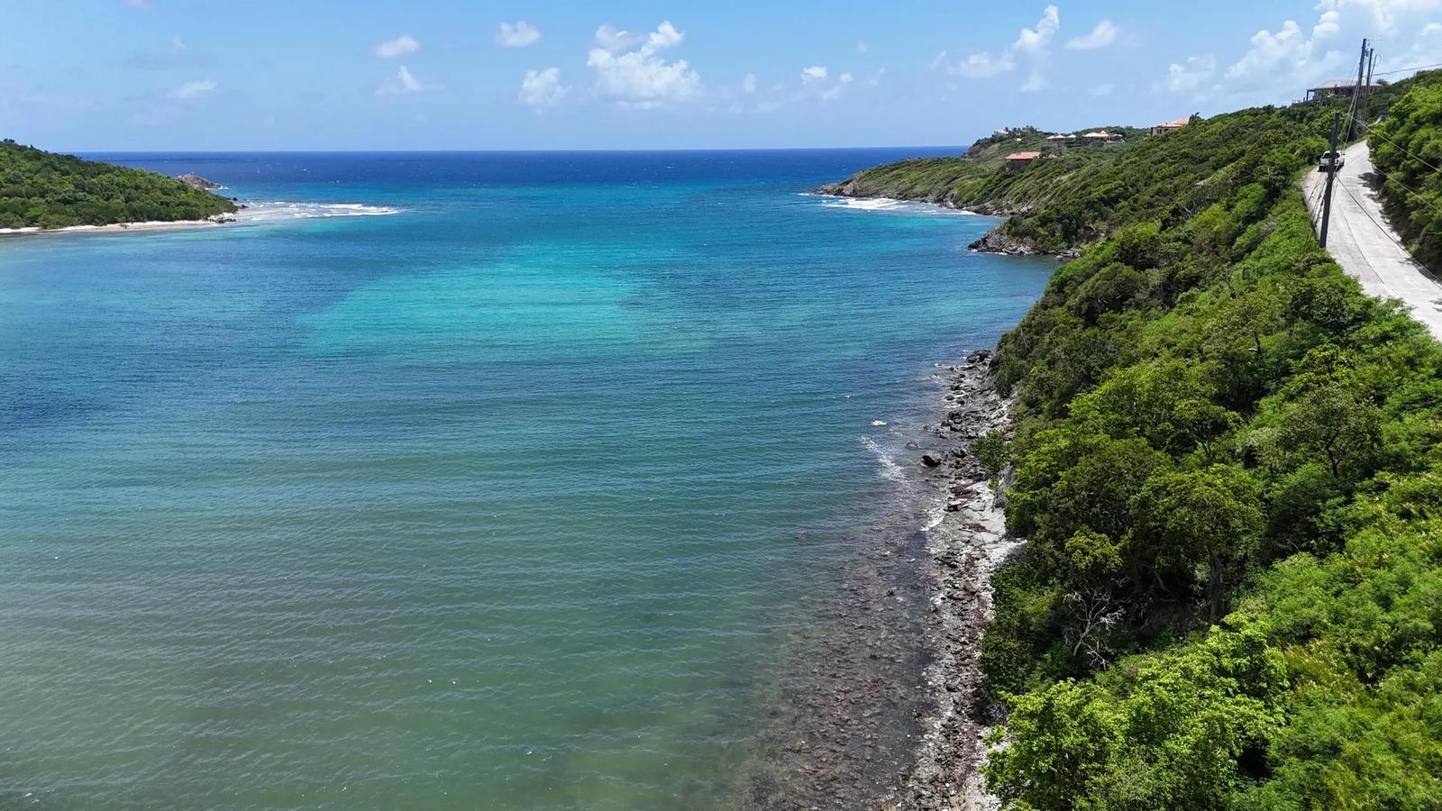 Residential land lot in Peter Bay Estates — photo 1