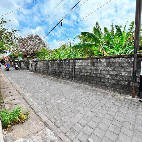 Studio house in Denpasar — photo 1