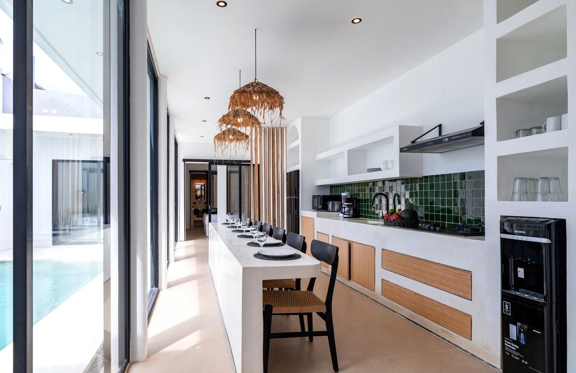 Pair of Modern 3-Bedroom Villas in Padonan for lease in Canggu, Bali, Indonesia — photo 5