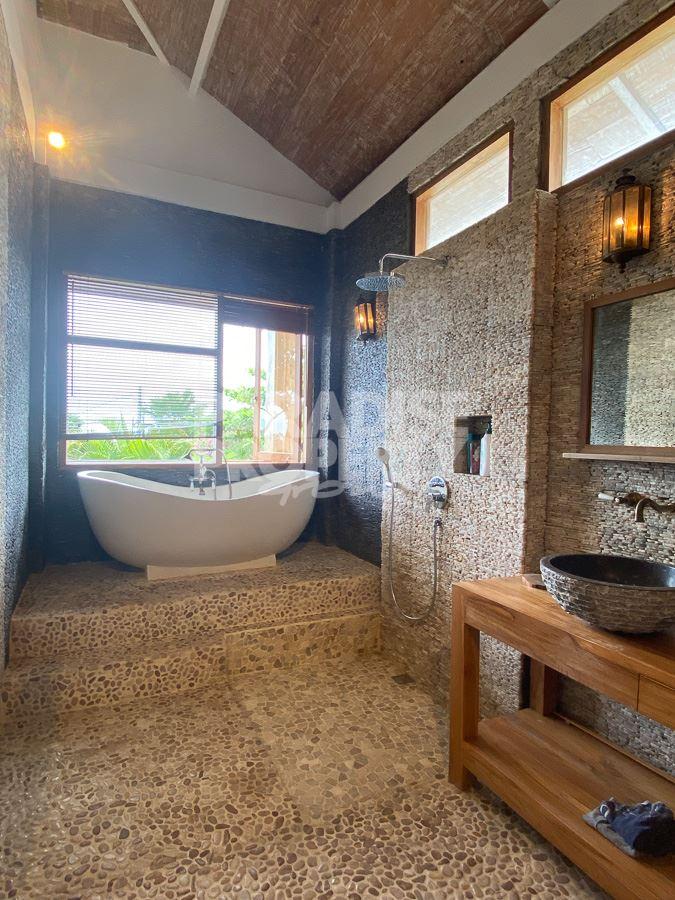 4 bedroom villa for sale (leasehold) — Luxurious 4-Bedroom Villa in Prime Ungasan Location. — photo 5