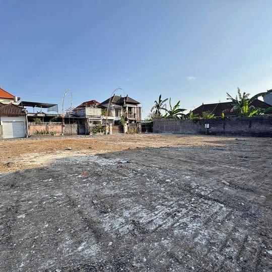 Land for sale in Denpasar, Bali — photo 1