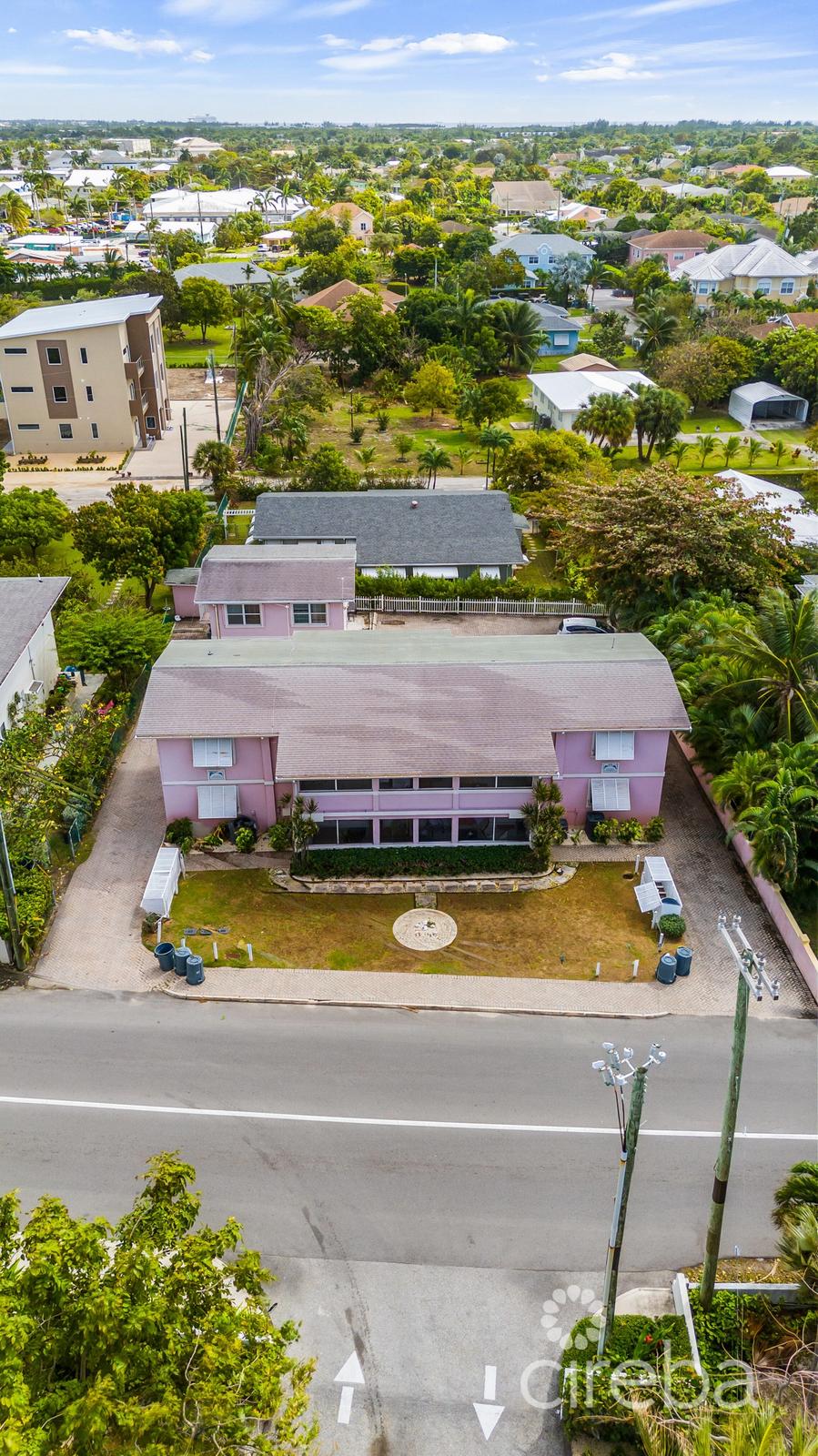Dolphin Apartments - Multi-Unit Property in George Town, Cayman Islands — photo 1