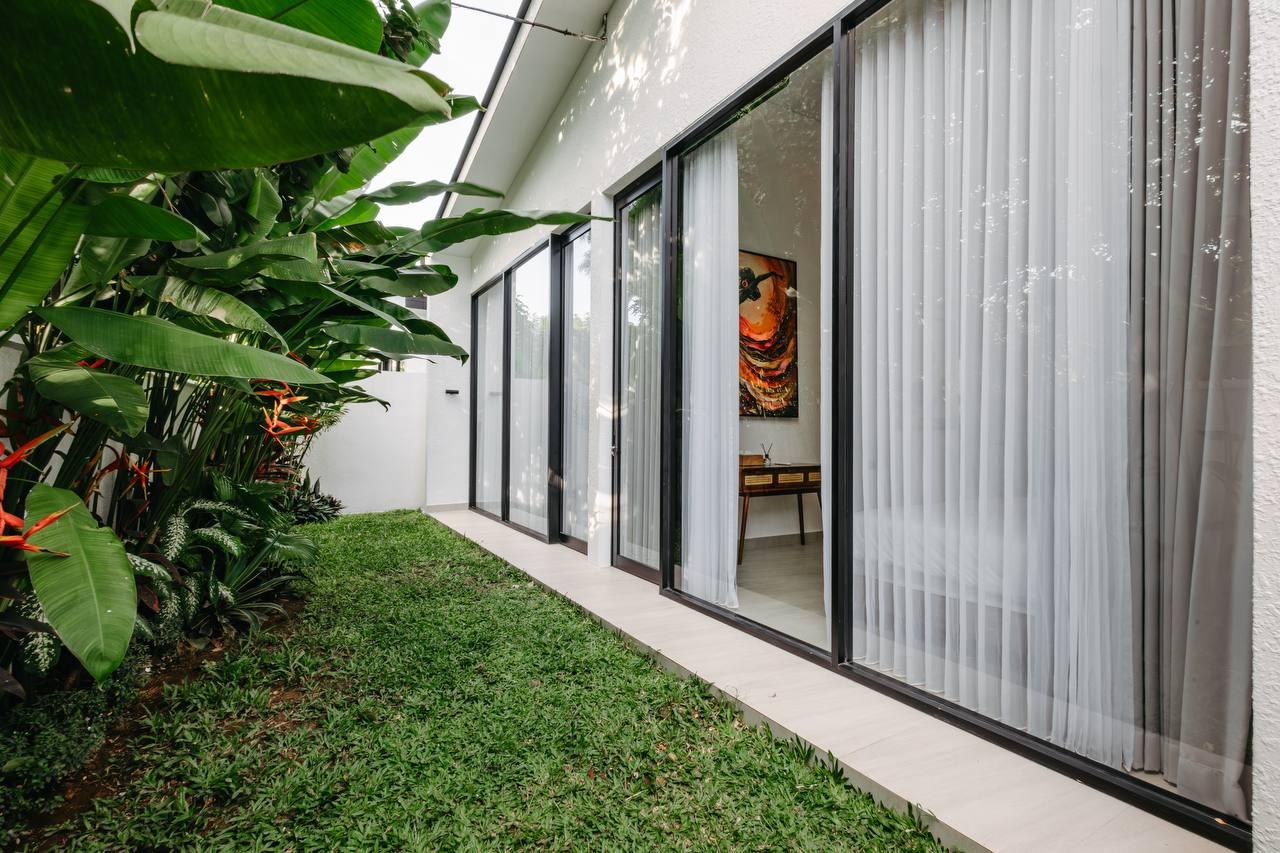Villa in Bukit — photo 2