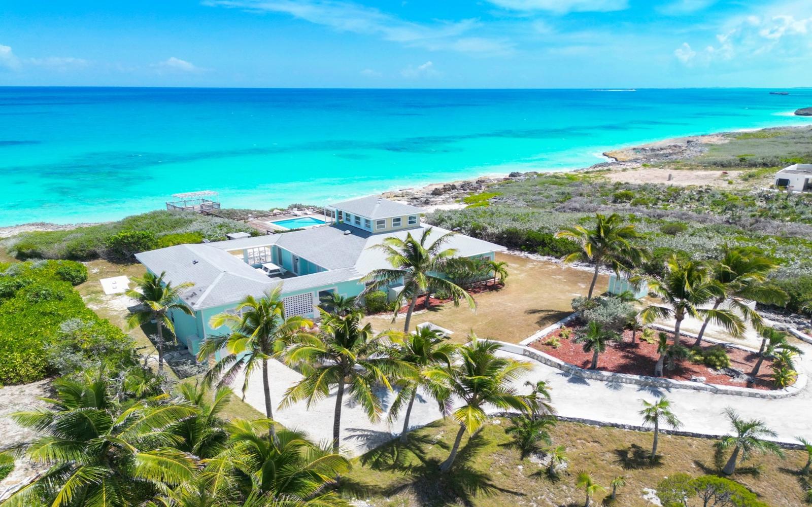 5 Bedroom Beachfront Home for Sale, Ocean Addition West, Bahama Sound, Exuma, Bahamas — photo 2