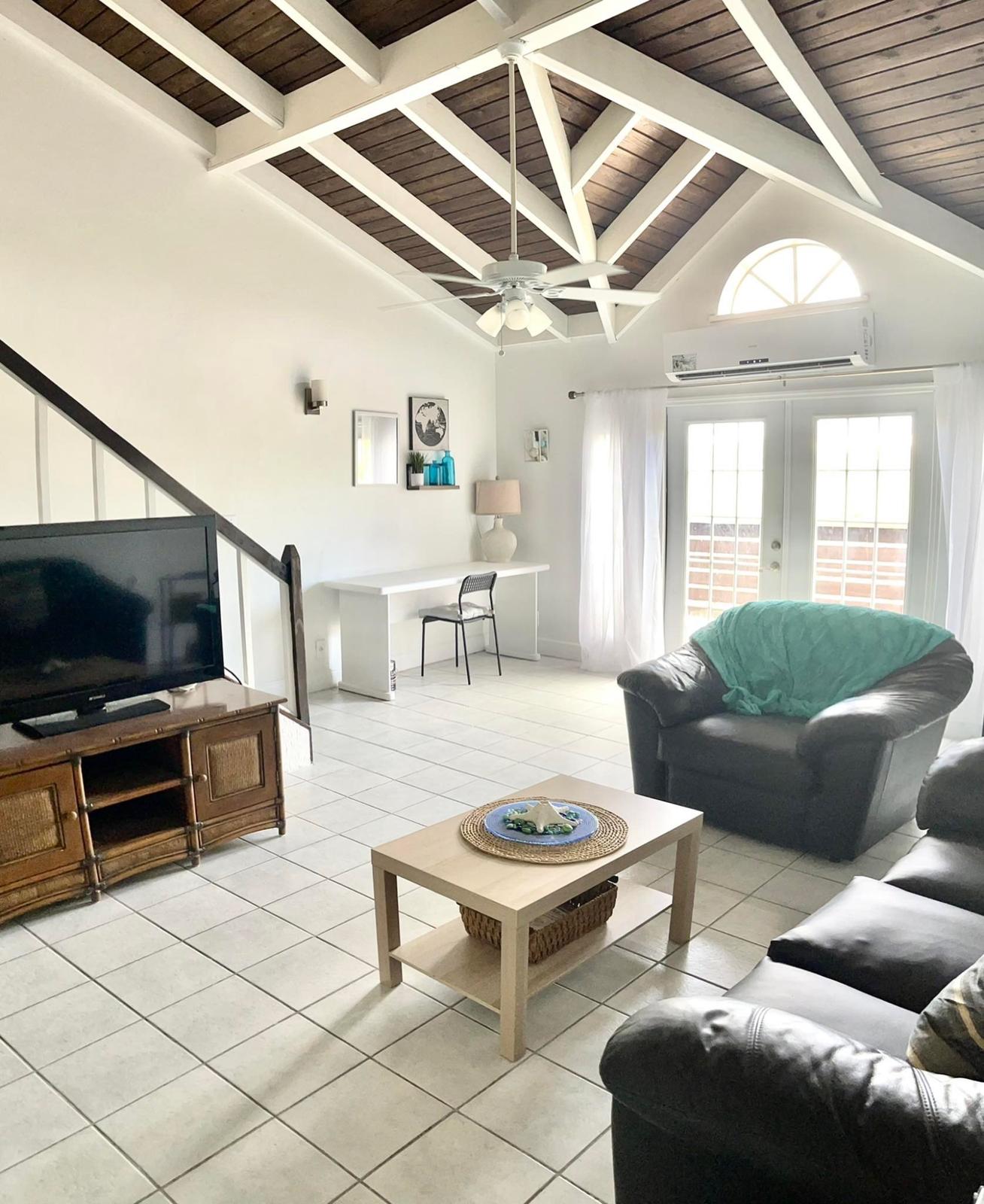Plantation hill - Townhome — photo 1