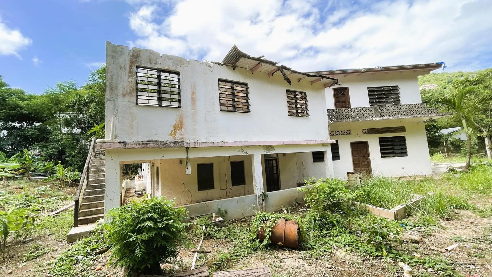 7 Bed 4.5 Bath House in US Virgin Islands — photo 3