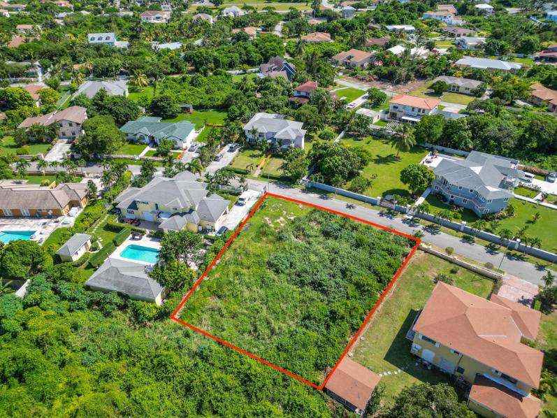 16 Broadfields Road 0.36 Acre Opportunity — photo 3