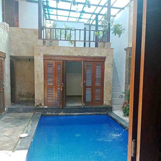 4-bedroom house in Denpasar — photo 1
