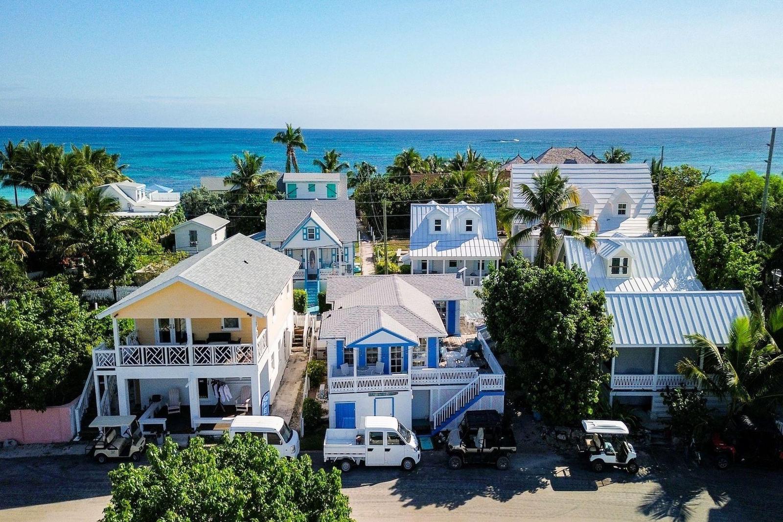 3 bedroom Residence for sale — BAYSTREET TELLIN in Abaco Islands, The Bahamas — photo 1