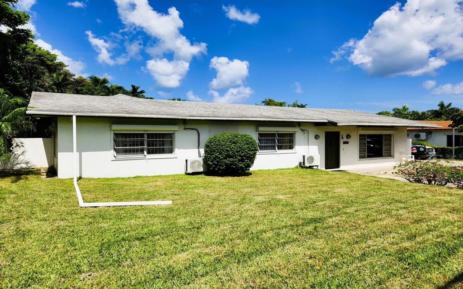 3 Bedroom Home for Sale, Highland Park, New Providence, Bahamas — photo 2