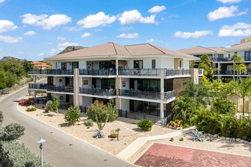 Modern Unfurnished Apartment in The Breeze - Blue Bay — photo 1