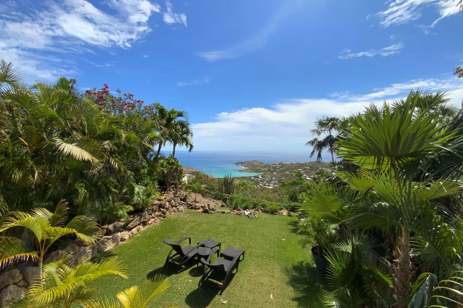 Villa Elea - Gorgeous Home on the hillside in Deve St Barthemy — photo 2