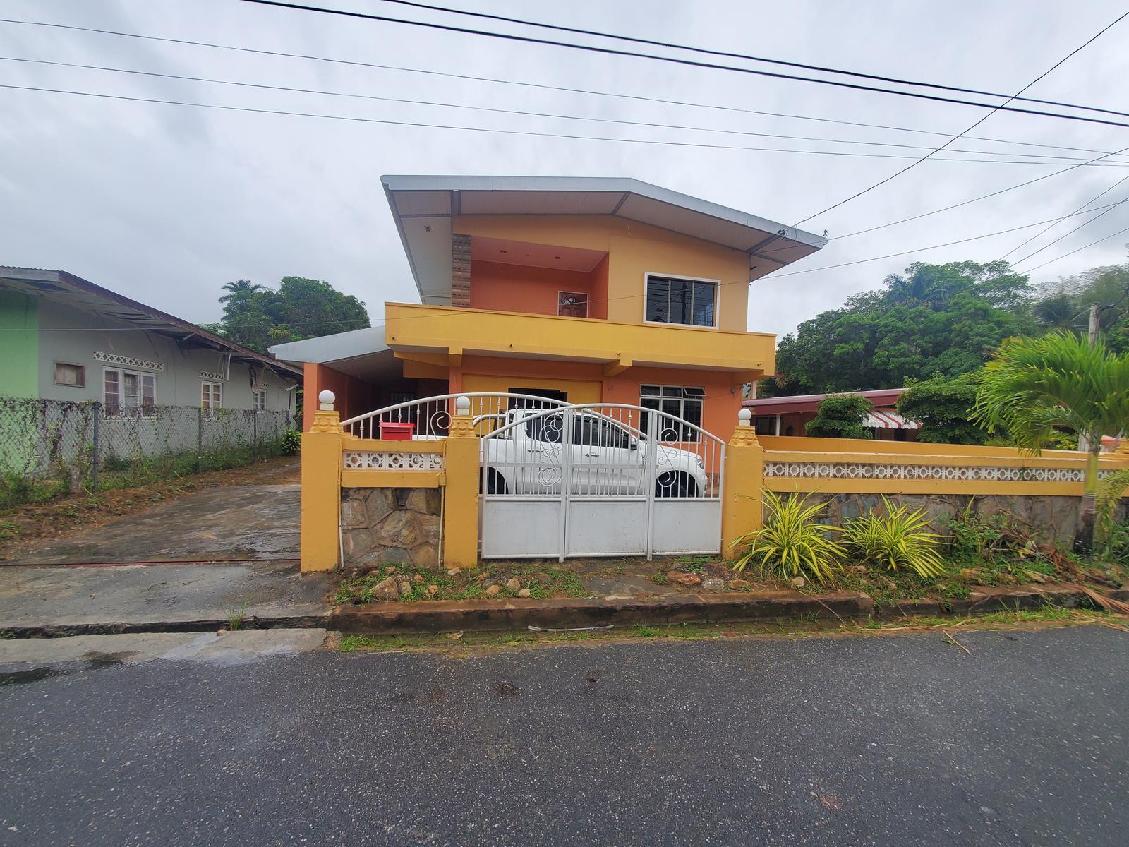 SANTA CRUZ 4-BEDROOM 3-BATH HOUSE — photo 2