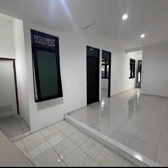 House for sale in Denpasar — photo 1
