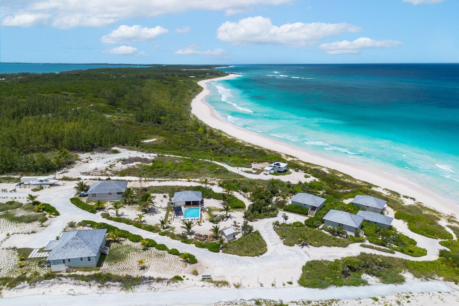 8 bedroom Residence for sale — BOHEMIA in Eleuthera, The Bahamas — photo 2