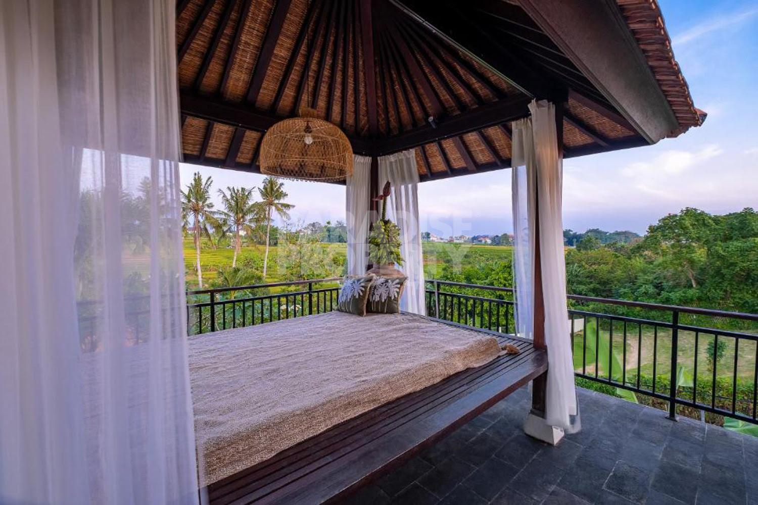 Relaxing Villa with Rice Field Views — photo 5