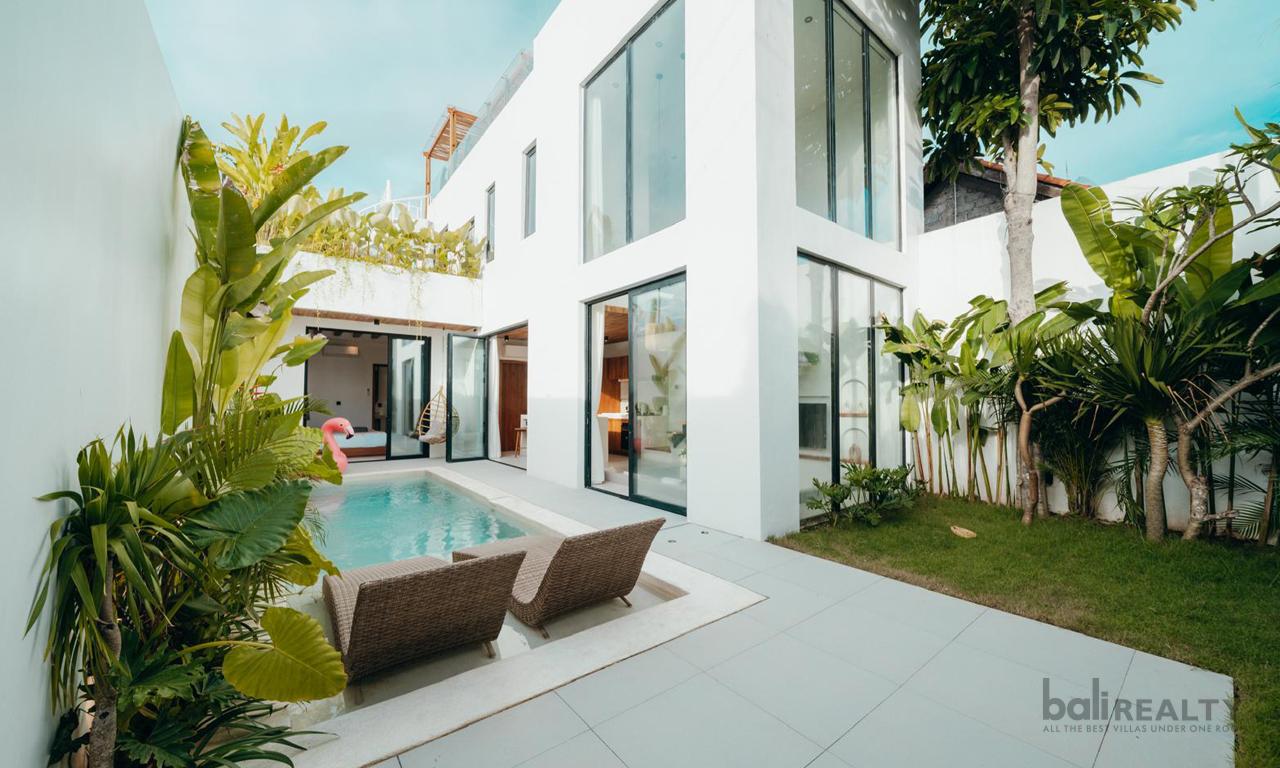 3 and 4 Bedroom Modern Villas in Bumbak Umalas — photo 1