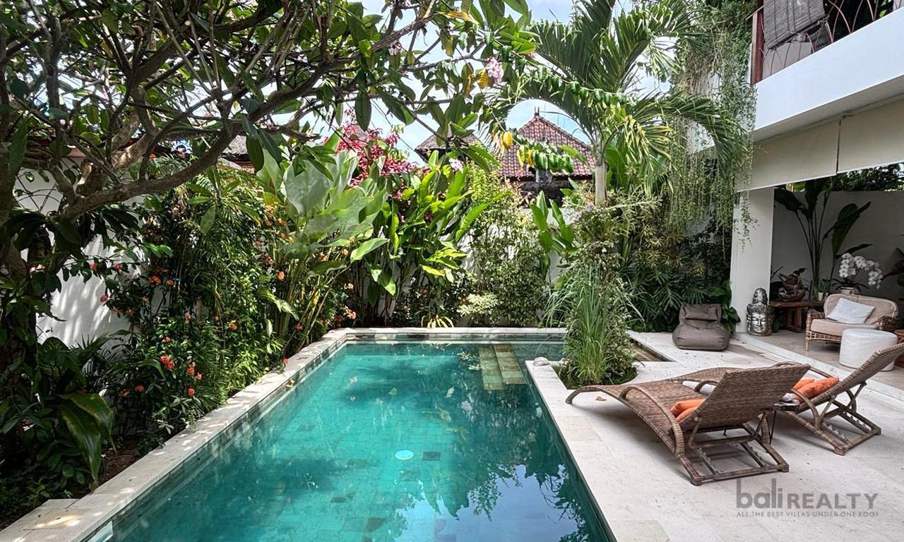Two-Level 4-Bedroom Villa in Beachside Sanur - Mertasari Area - 2945 — photo 3