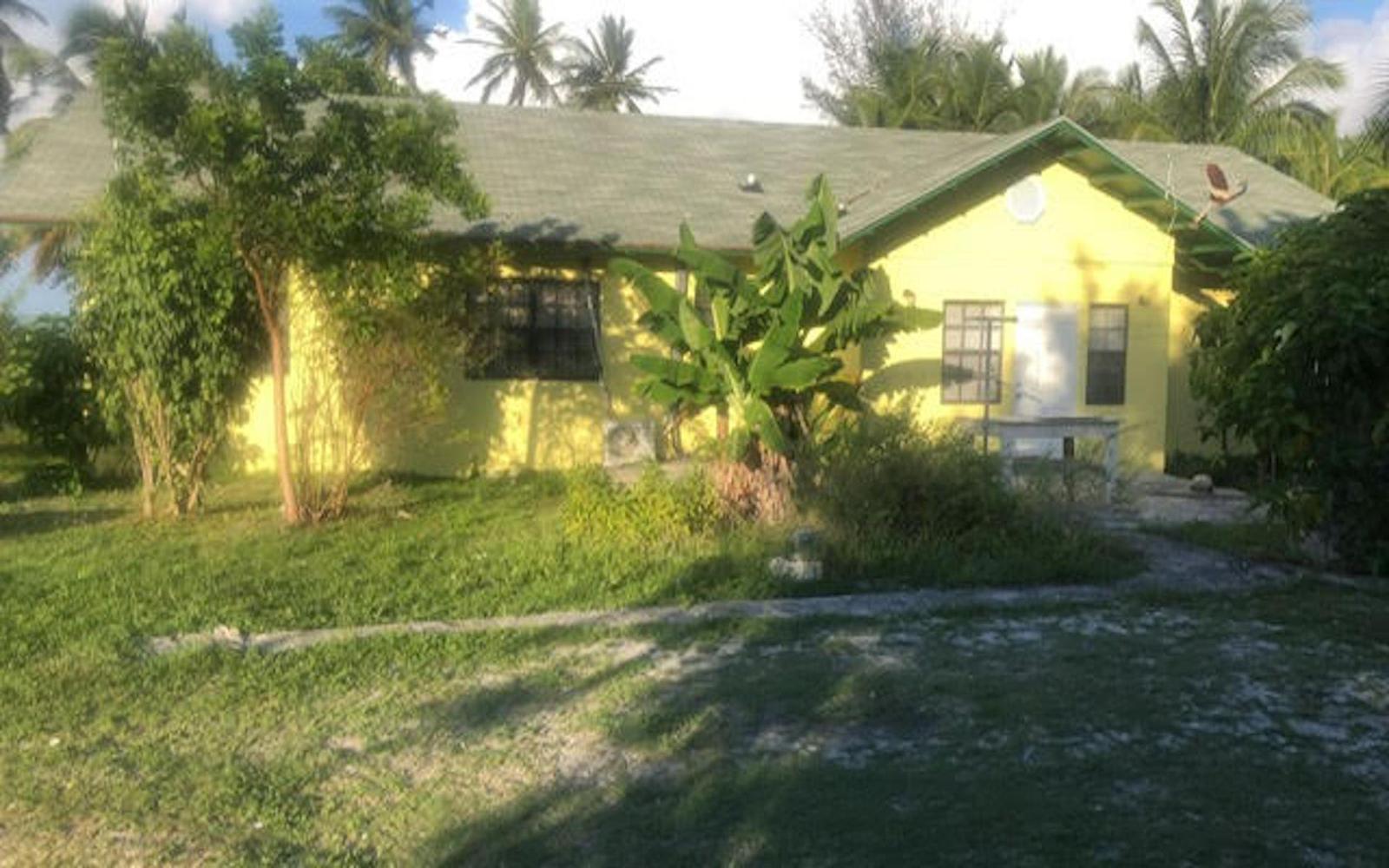 5 Bedroom Beachfront Home for Sale, Congo Town, Andros, Bahamas — photo 5