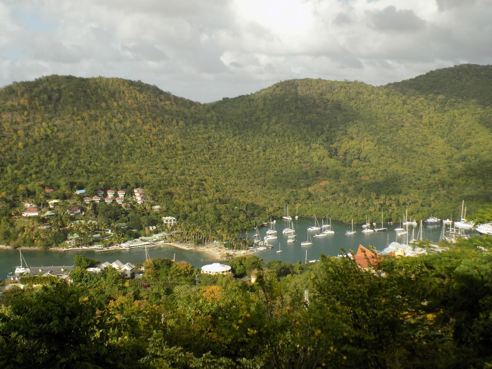 3 Bedroom Villa for Sale, Marigot Heights Avenue, Marigot Bay, St Lucia — photo 3