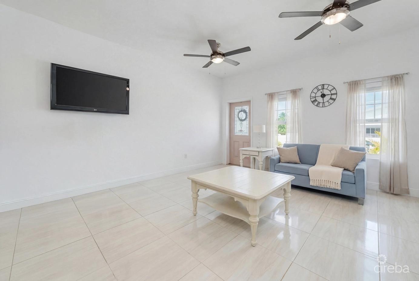 3 Bed, Single Family Home In Lower Valley, Grand Cayman — photo 5